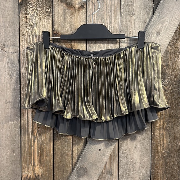 NWT Anthropologie Green & Gold Metallic Pleated Skirt and Top Set - Picture 14 of 16